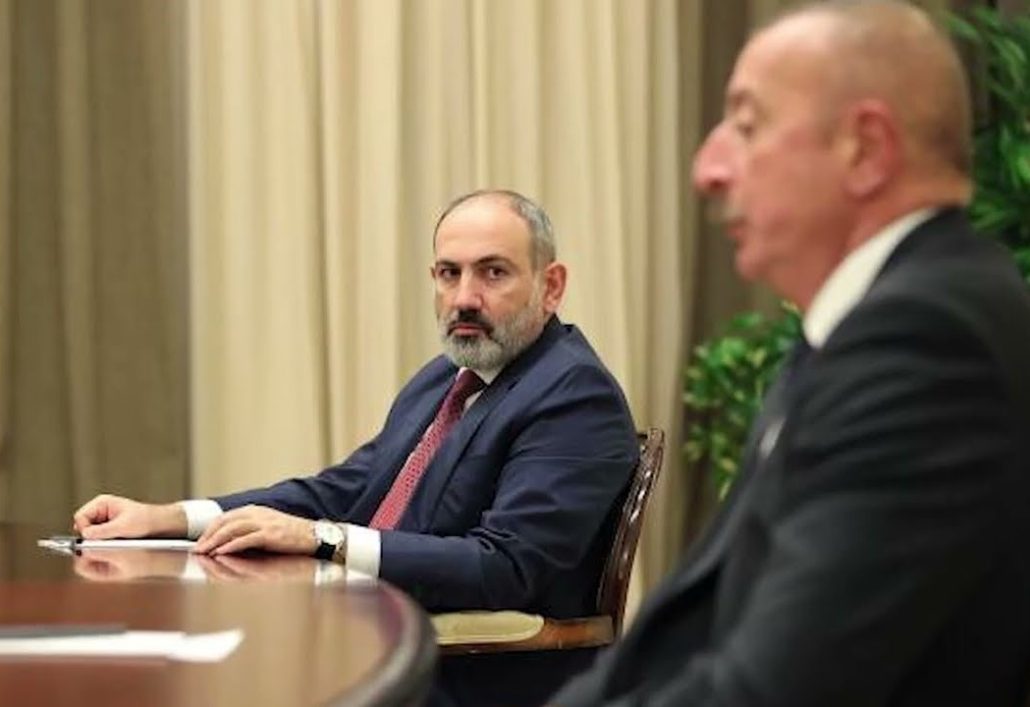 Никол Пашинян и Ильхам Алиев