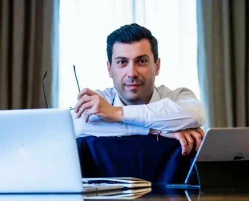 Микаэл Минасян